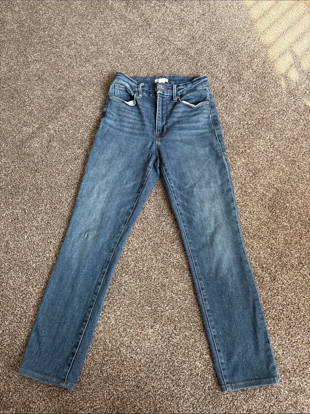 Good American Midwash Blue Ankle Jeans